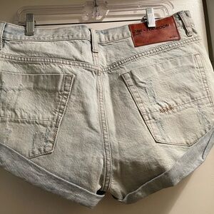One Teaspoon Women's Light Blue Denim Shorts